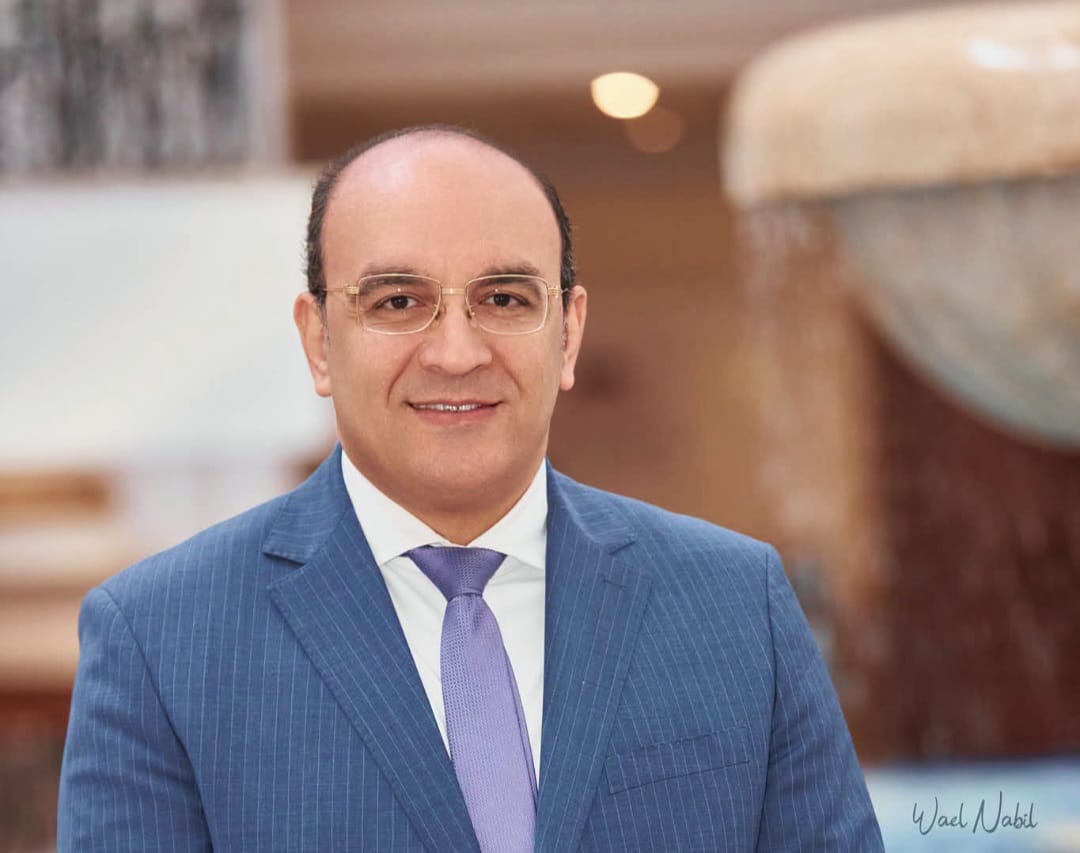تامر مدكور .. من مشرط جراحة العظام إلى رئاسة التأمين الصحى .